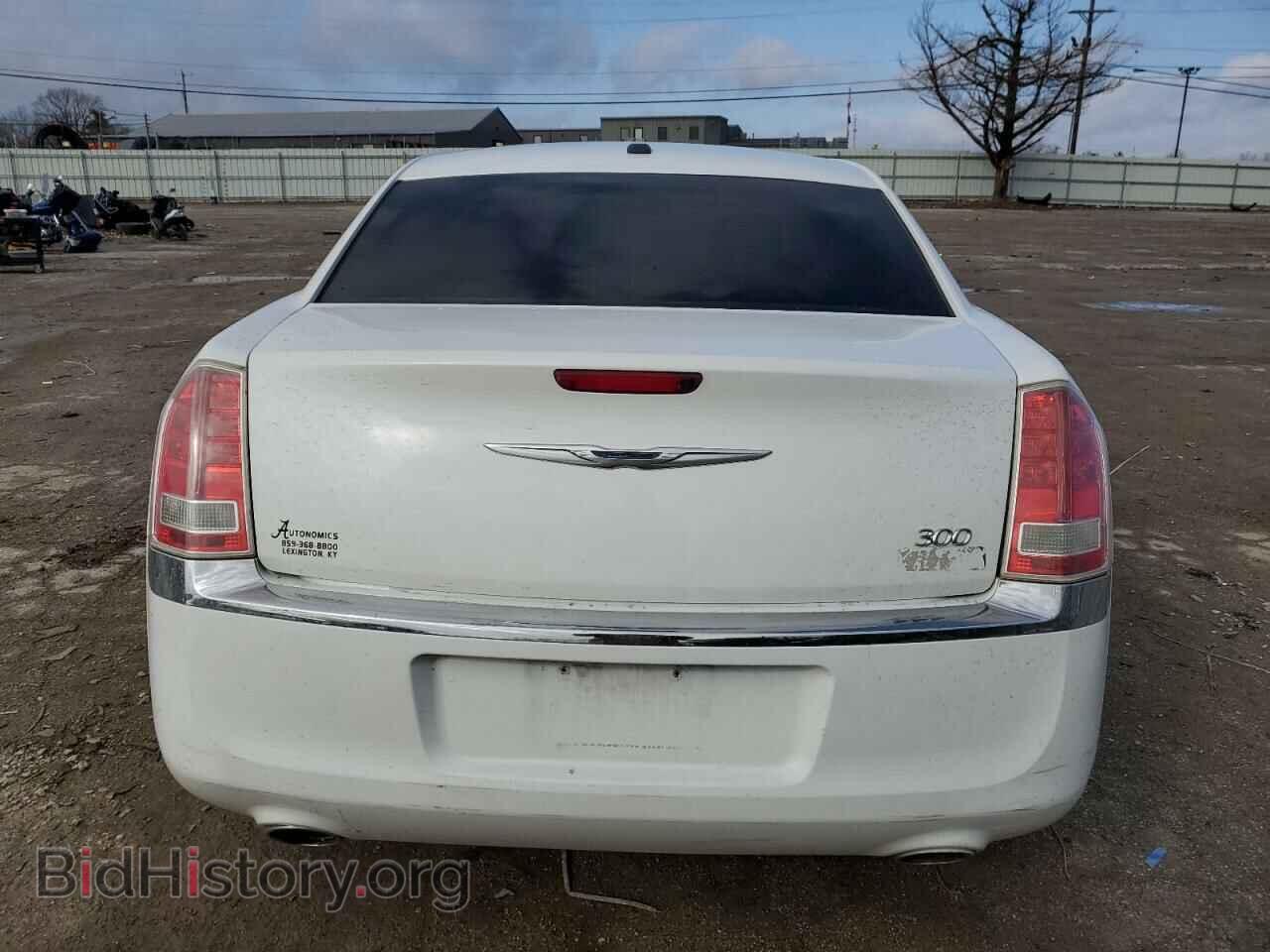 2014 CHRYSLER 300 - VIN: 2C3CCAAG0EH375805 - Фото 6