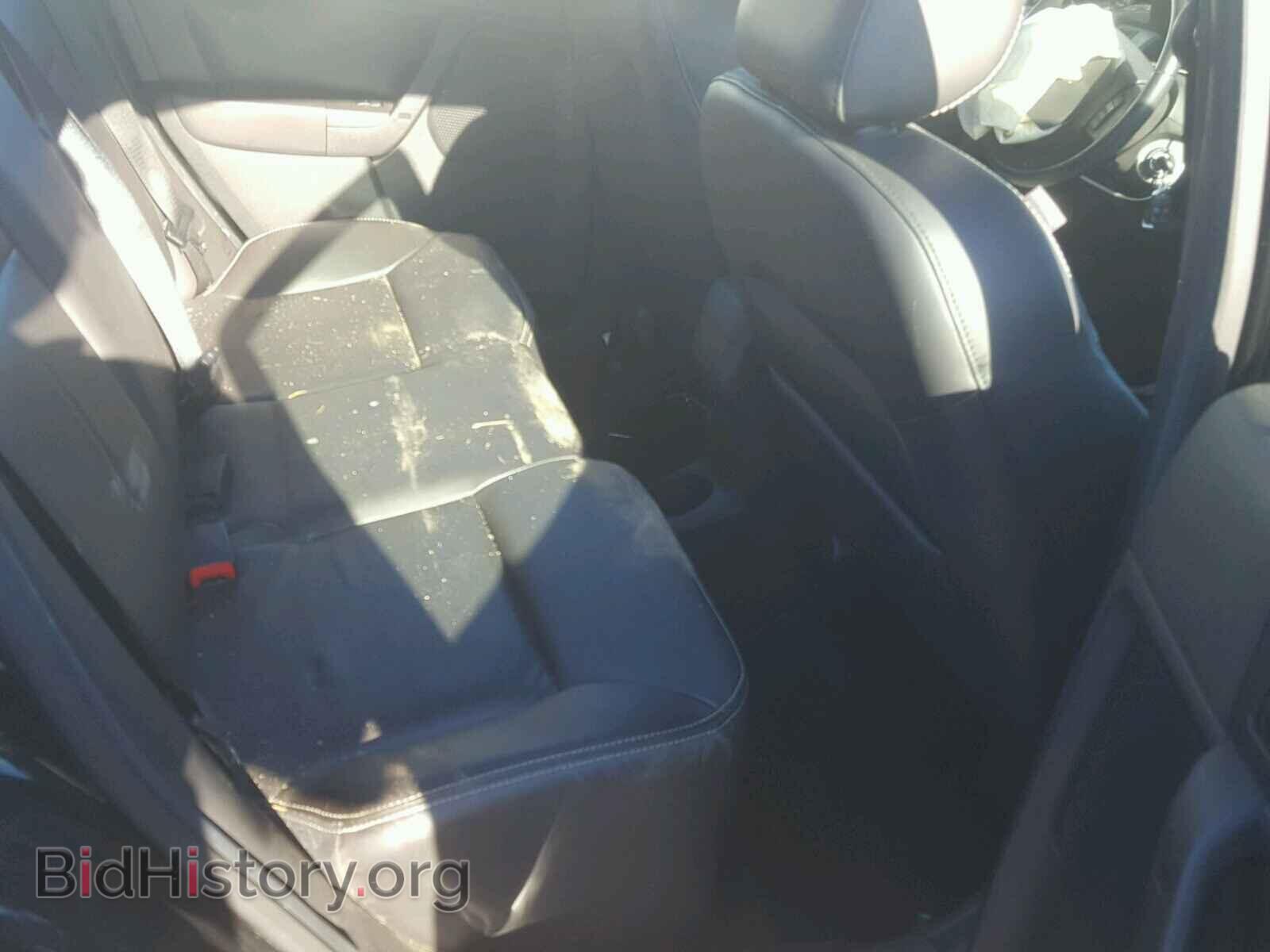 2010 FORD FOCUS - VIN: 1FAHP3GN7AW228101 - Photo 6