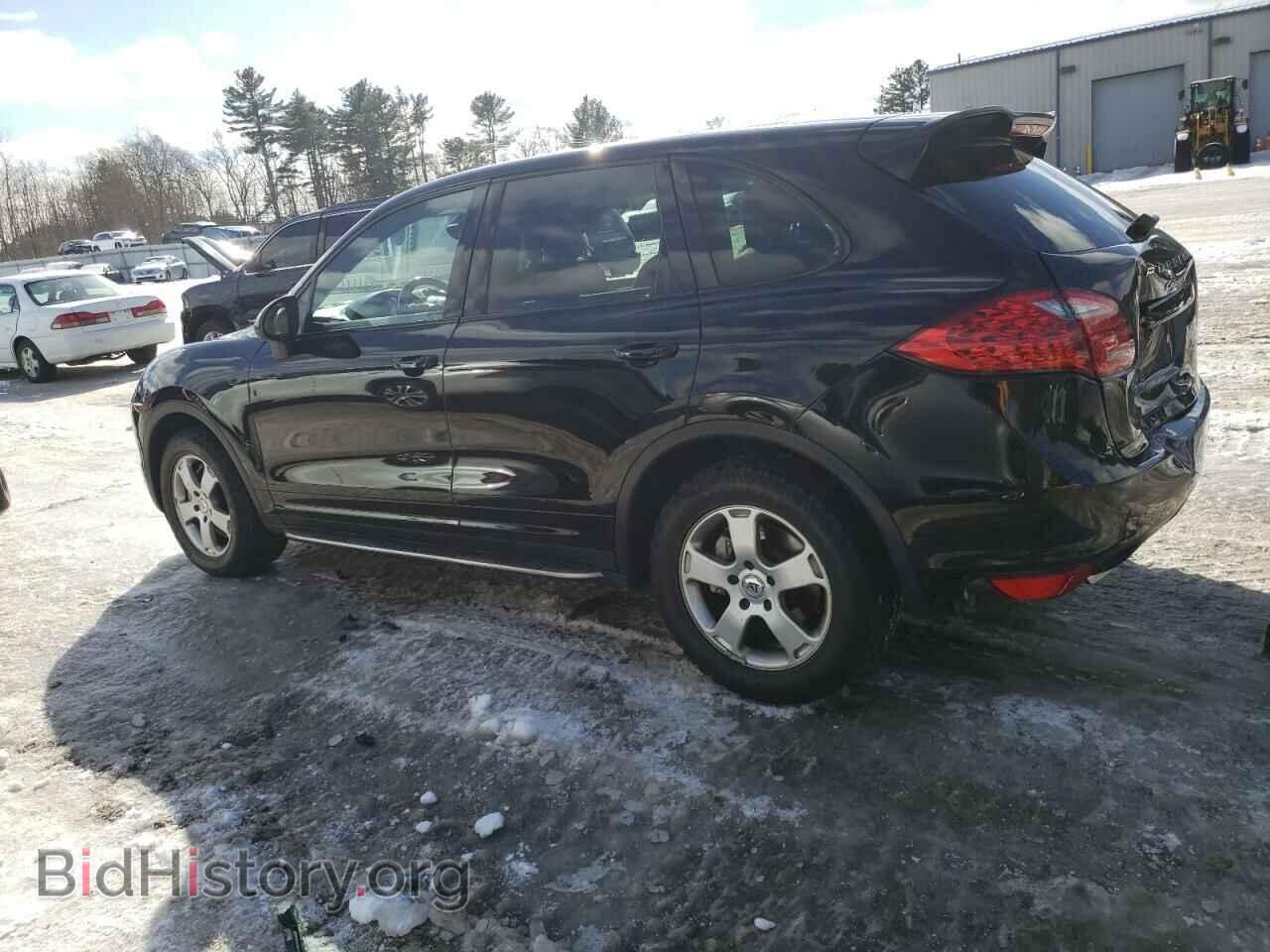 2012 PORSCHE CAYENNE - VIN: WP1AB2A23CLA49432 - Photo 2