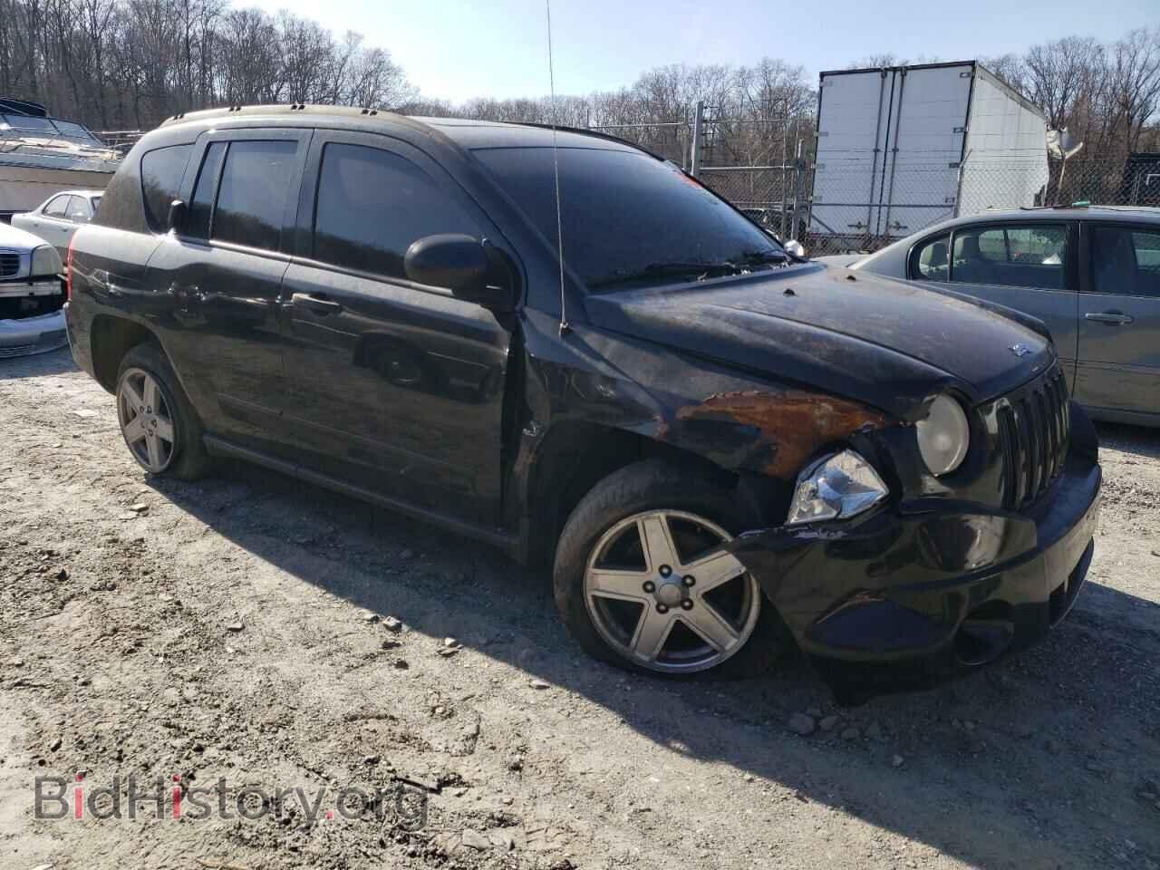 2009 JEEP COMPASS - VIN: 1J8FF47B79D105656 - Photo 4