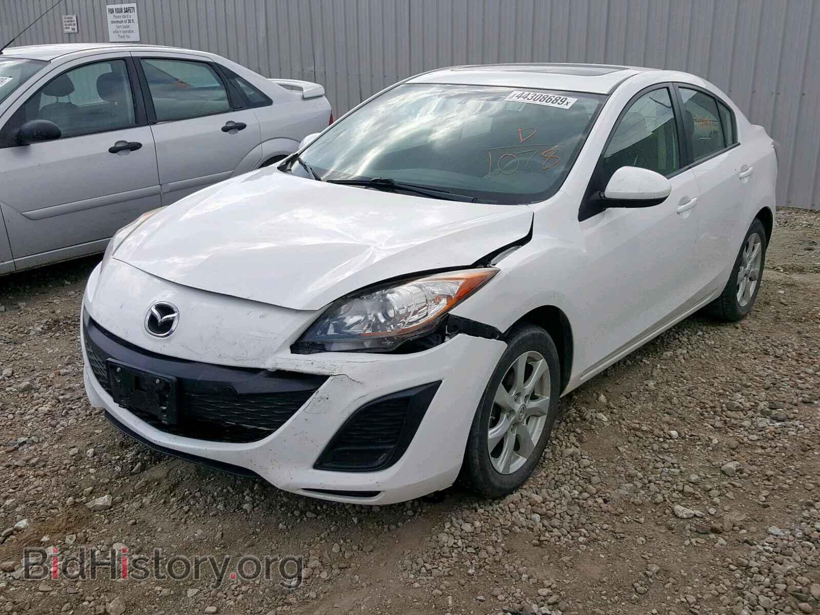 2011 MAZDA 3 - VIN: JM1BL1VF4B1901078 - Photo 2