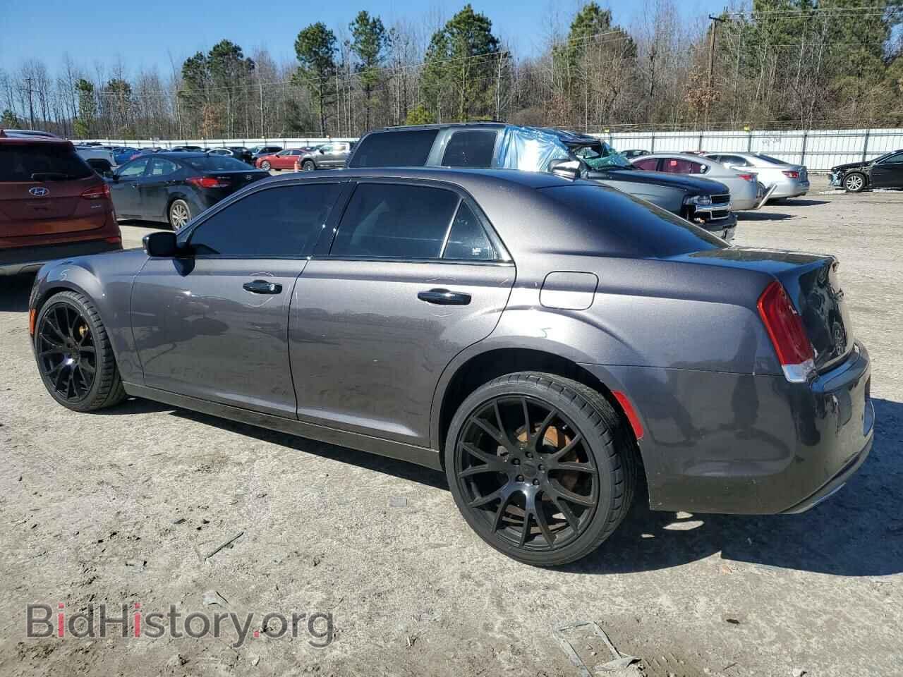 2017 CHRYSLER 300 - VIN: 2C3CCAEG6HH628205 - Фото 2