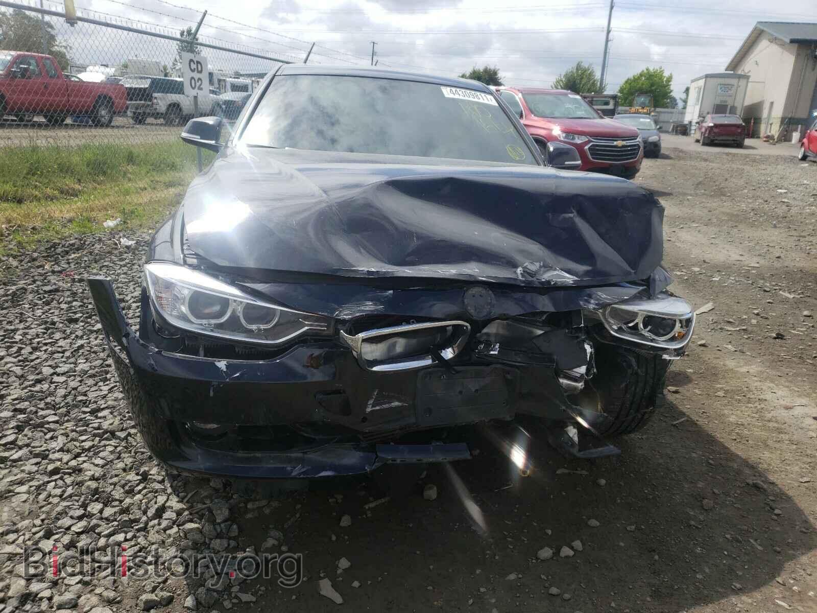 2013 BMW 3 SERIES - VIN: WBA3B9C57DF587865 - Фото 9