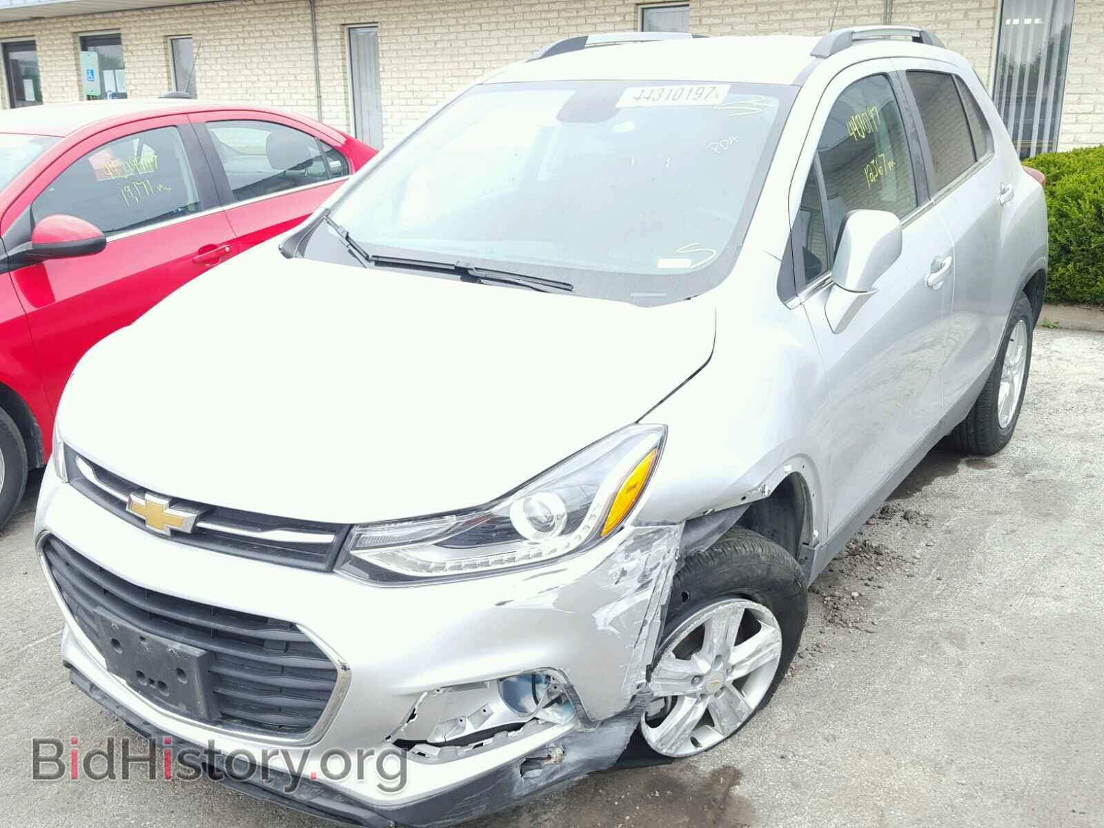 2017 CHEVROLET TRAX - VIN: 3GNCJPSB3HL172160 - Фото 2