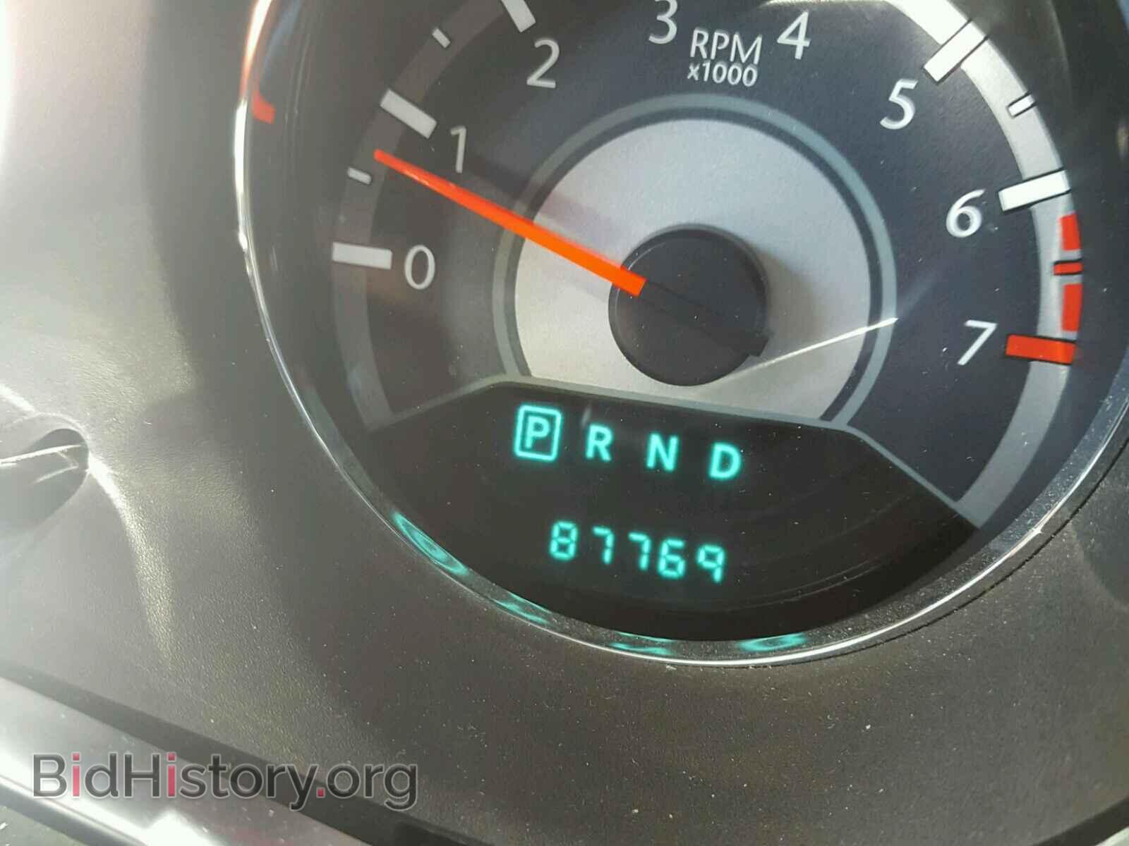 2011 CHRYSLER 200 - VIN: 1C3BC2FB8BN572223 - Фото 8