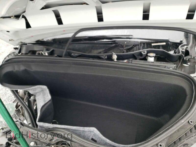 2017 Tesla MODEL X (VIN 5YJXCBE24HF070450) — photo 7 of 10