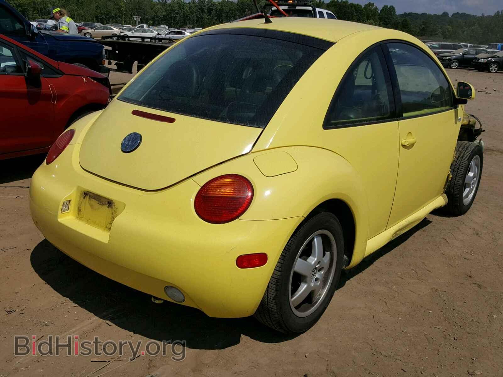 2000 VOLKSWAGEN BEETLE - VIN: 3VWDD21C8YM463293 - Фото 4
