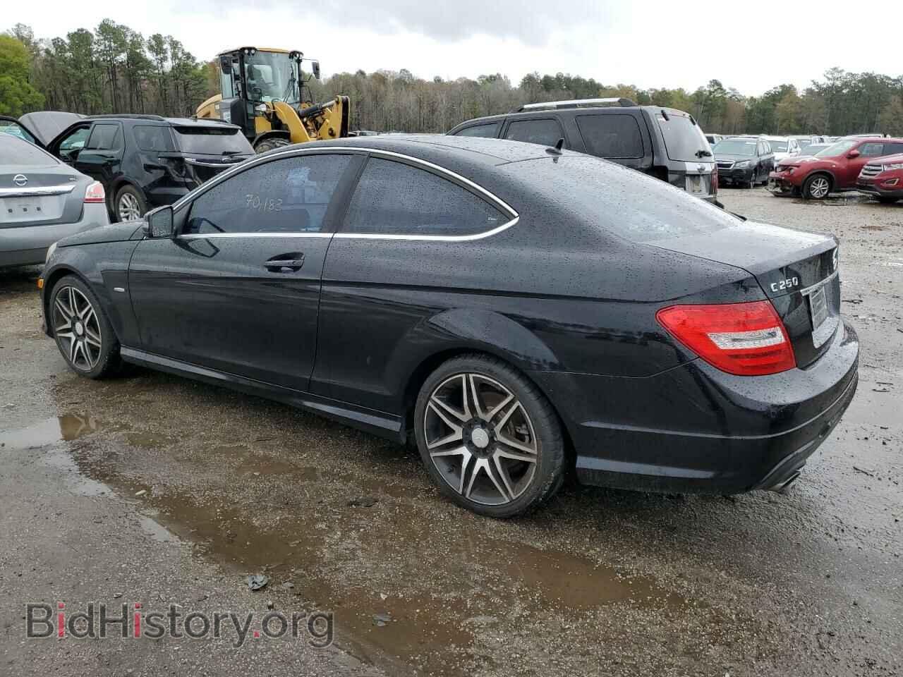 2012 MERCEDES-BENZ C-CLASS - VIN: WDDGJ4HB2CF804963 - Фото 2