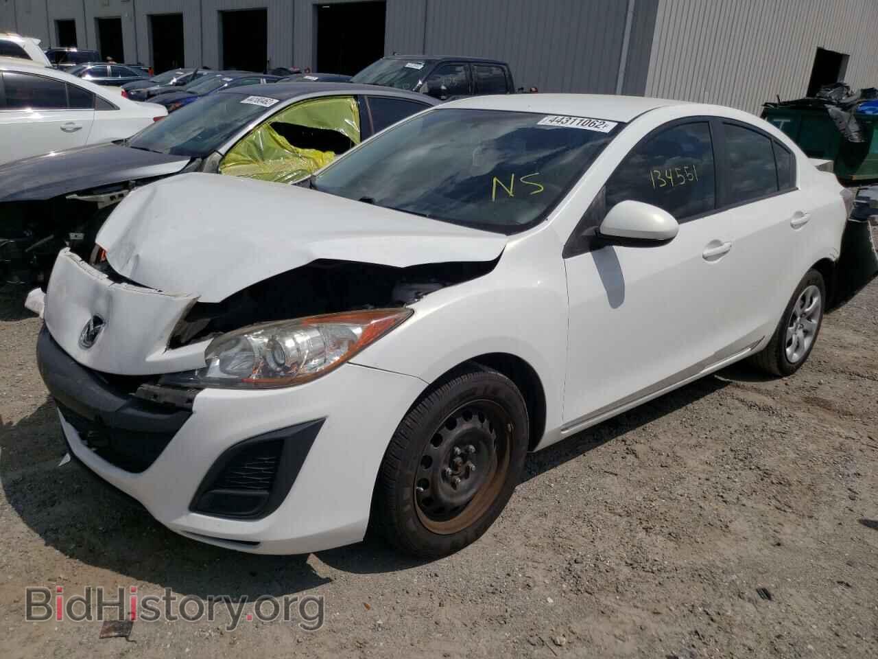 2011 MAZDA 3 - VIN: JM1BL1UF9B1417232 - Фото 2