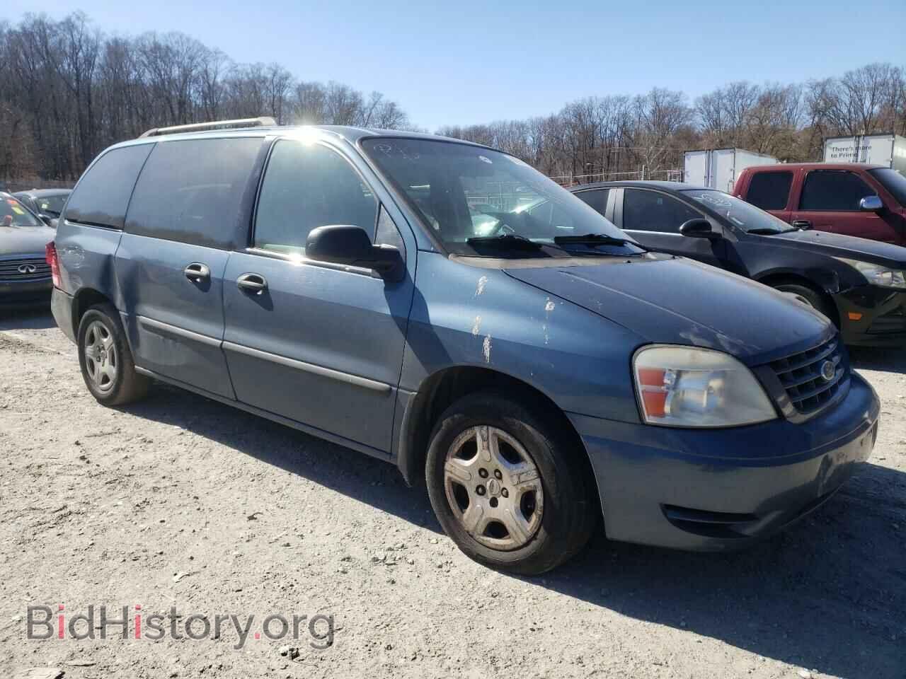 2006 FORD FREESTAR - VIN: 2FMDA516X6BA47361 - Фото 4