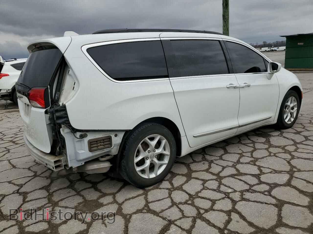 2017 CHRYSLER PACIFICA - VIN: 2C4RC1BG1HR668177 - Photo 3