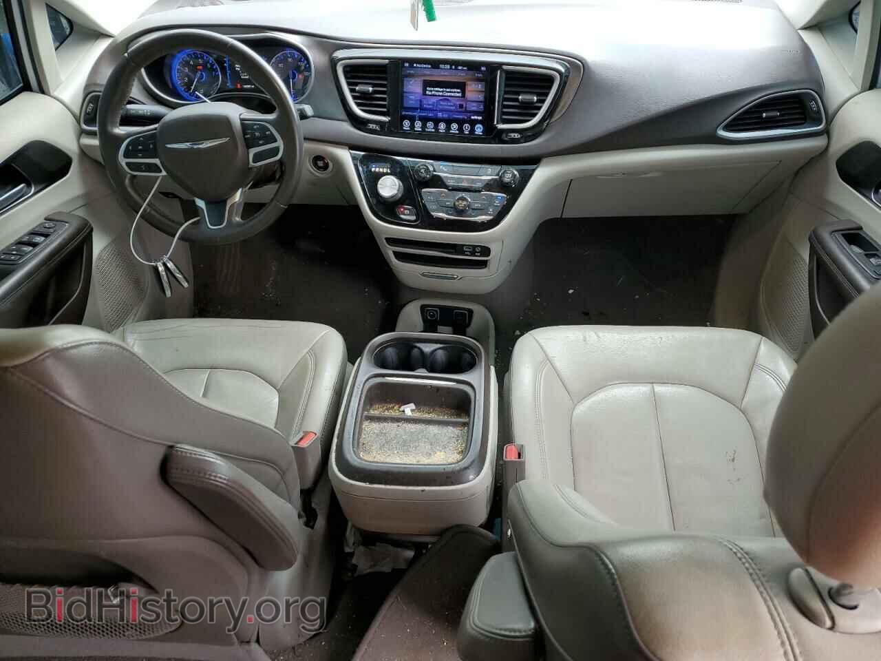 2017 CHRYSLER PACIFICA - VIN: 2C4RC1BG1HR668177 - Photo 8
