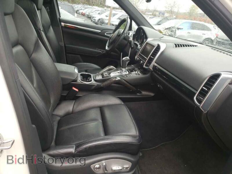 2012 Porsche CAYENNE (VIN WP1AB2A24CLA40836) — photo 5 of 10