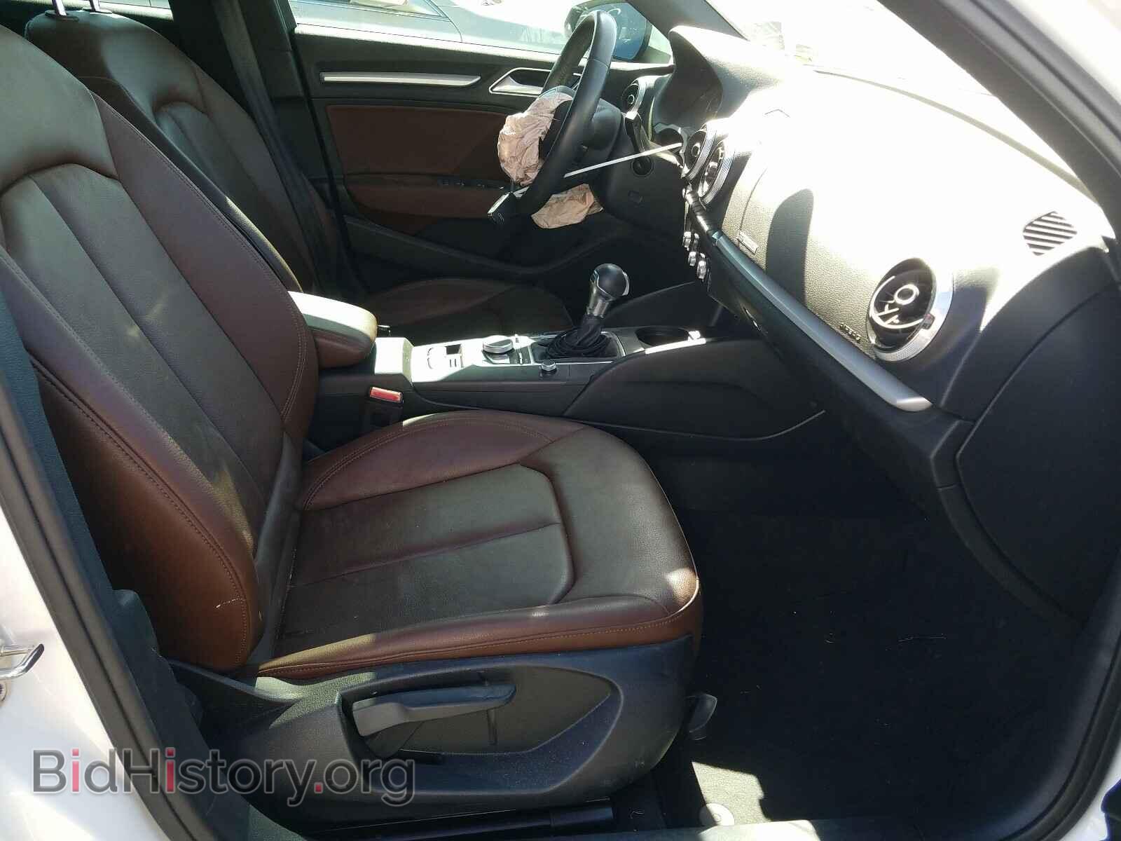2018 AUDI A3 - VIN: WAUAUGFF3J1027005 - Фото 5