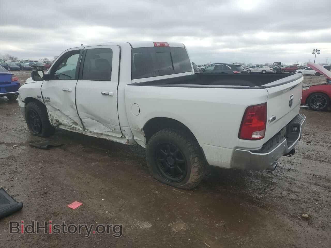2017 RAM 1500 - VIN: 3C6RR7LT9HG593352 - Photo 2
