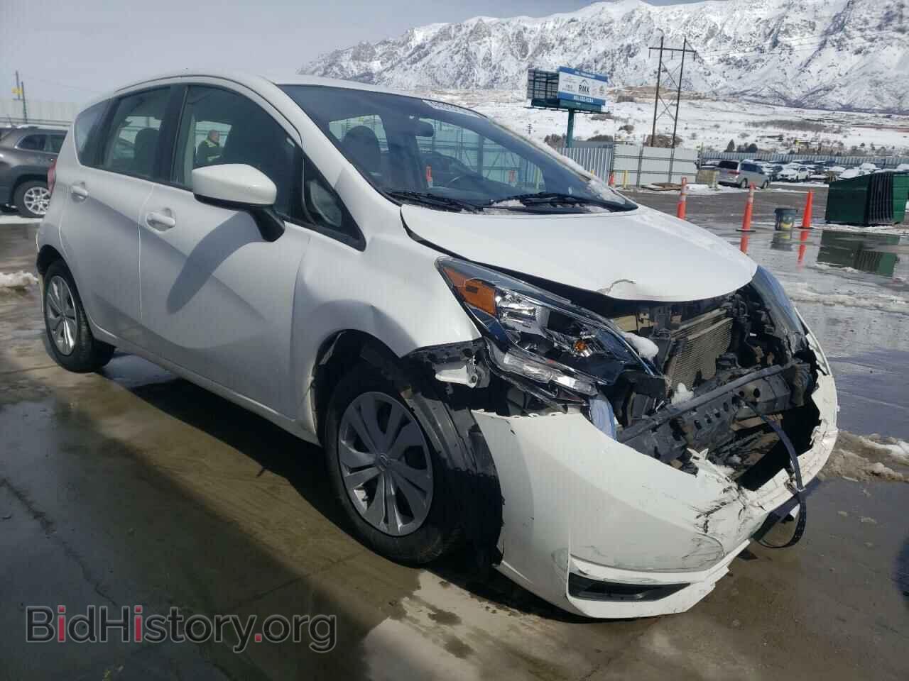 2018 NISSAN VERSA - VIN: 3N1CE2CP9JL368767 - Фото 4