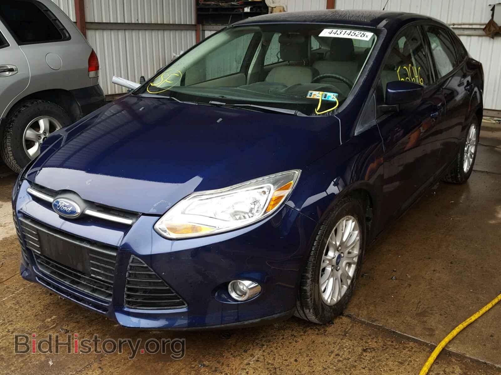 2012 Ford FOCUS (VIN 1FAHP3F23CL164456) — фото 2 из 10