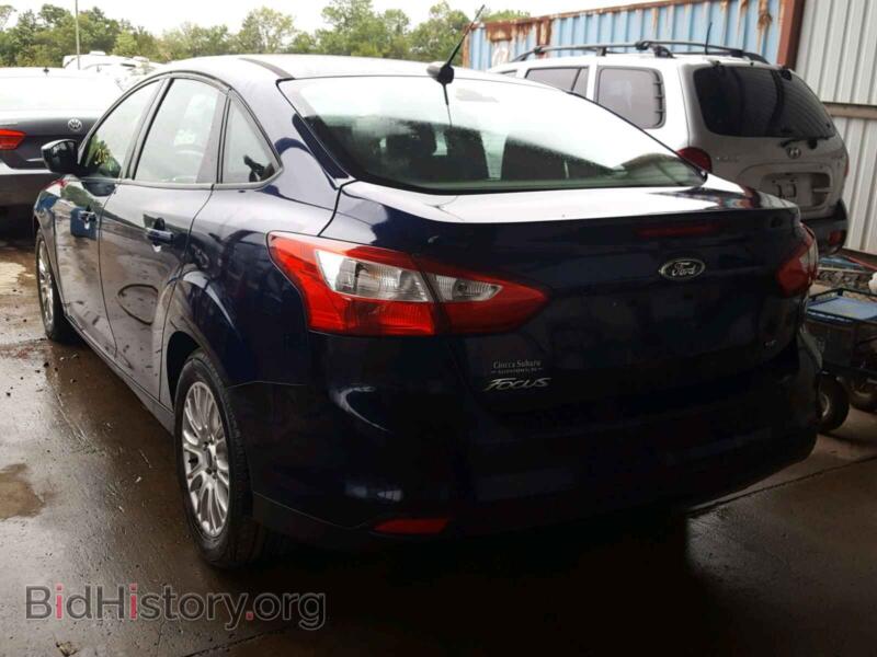 2012 Ford FOCUS (VIN 1FAHP3F23CL164456) — фото 3 из 10