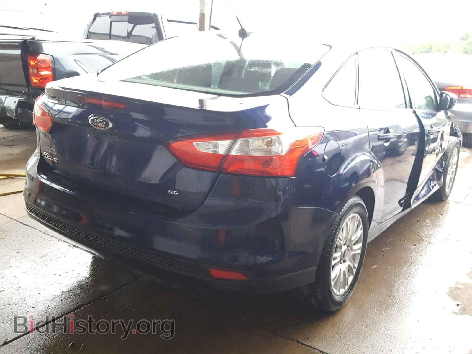 2012 Ford FOCUS (VIN 1FAHP3F23CL164456) — фото 4 из 10