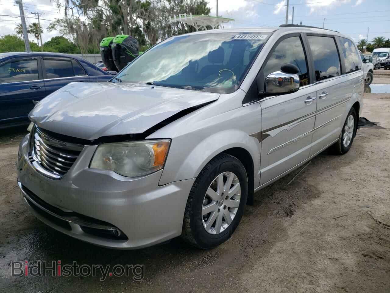 2011 CHRYSLER MINIVAN - VIN: 2A4RR8DGXBR655854 - Photo 2