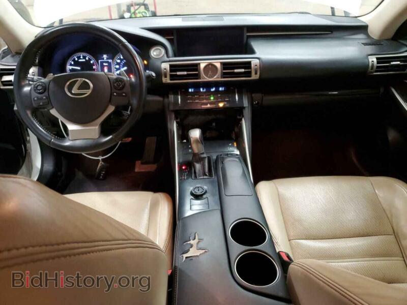 2014 Lexus IS (VIN JTHCF1D25E5000274) — photo 8 of 12