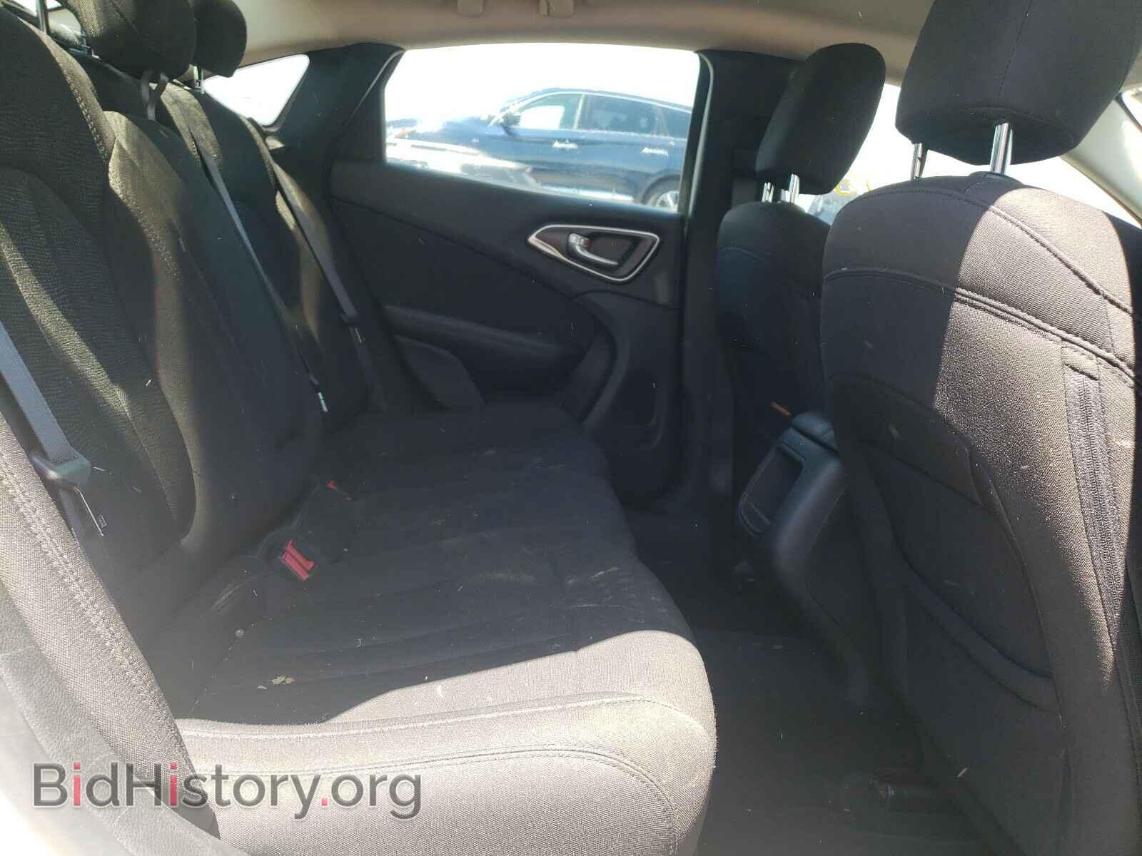 2016 CHRYSLER 200 - VIN: 1C3CCCAG8GN144317 - Фото 6