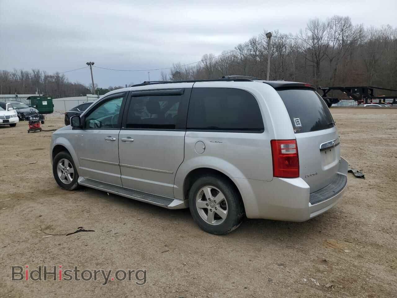 2010 DODGE CARAVAN - VIN: 2D4RN5DX2AR145189 - Фото 2