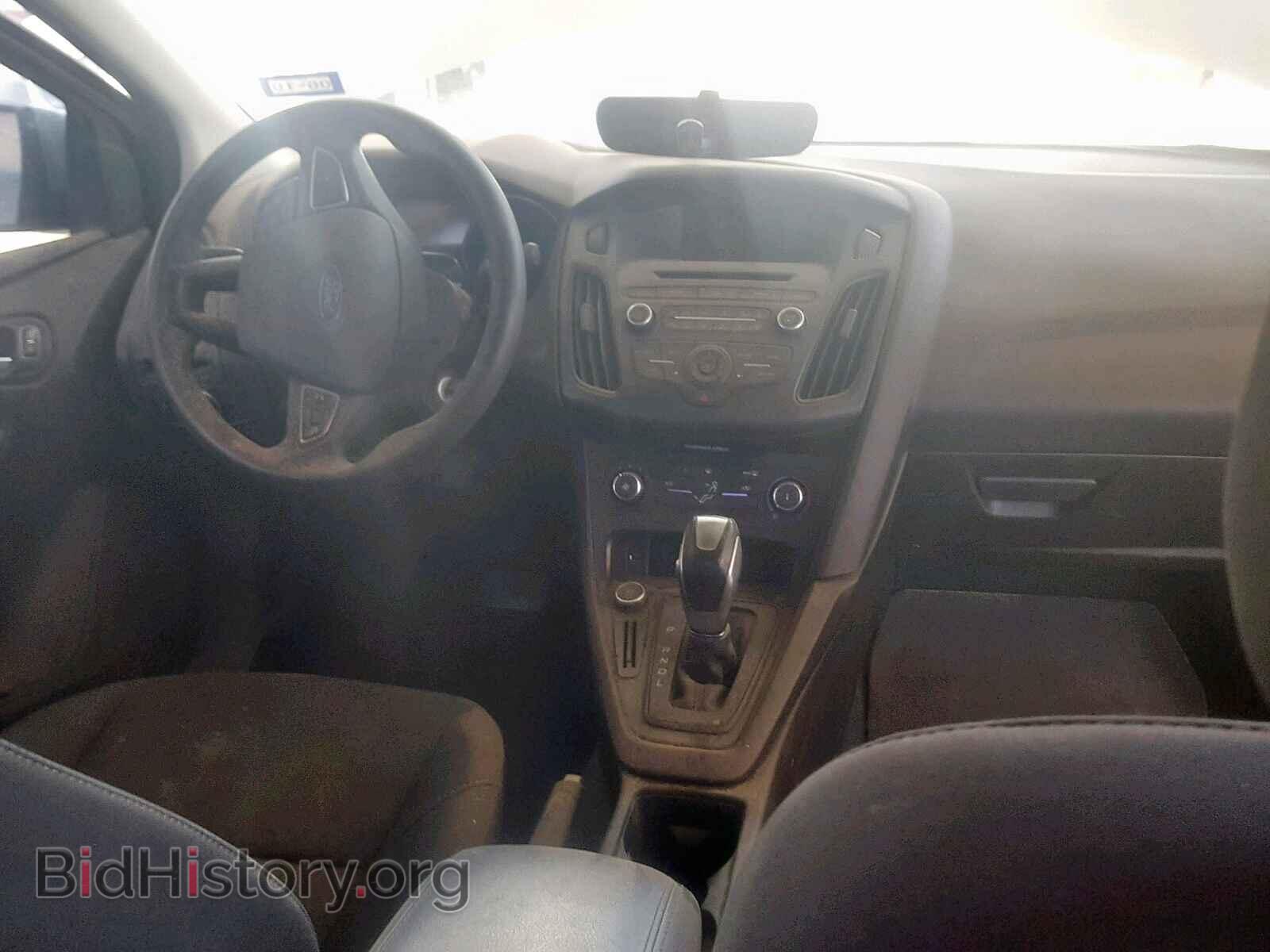 2016 FORD FOCUS SE - VIN: 1FADP3F2XGL217366 - Фото 9