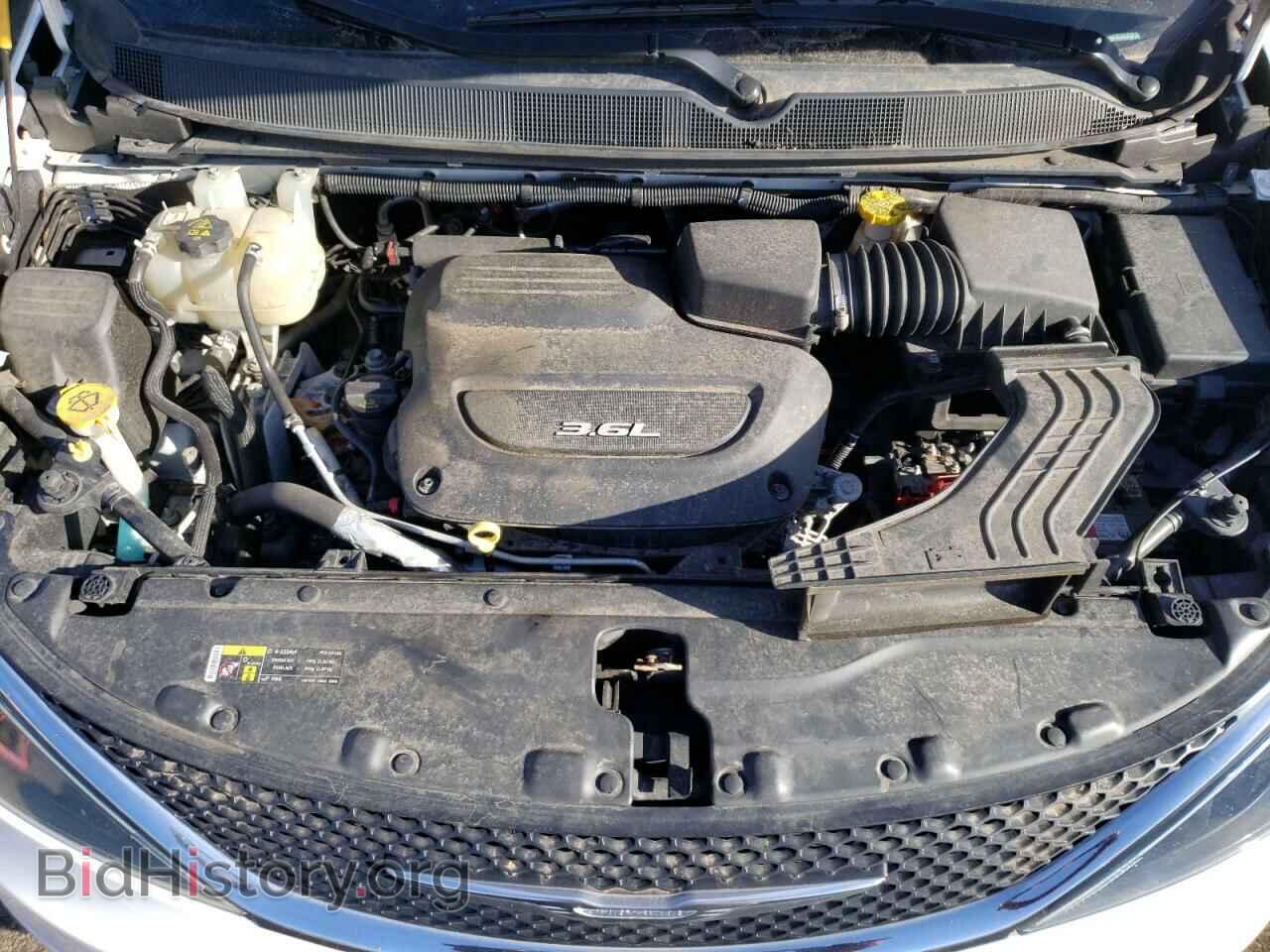 2017 CHRYSLER PACIFICA - VIN: 2C4RC1DG9HR610458 - Фото 12