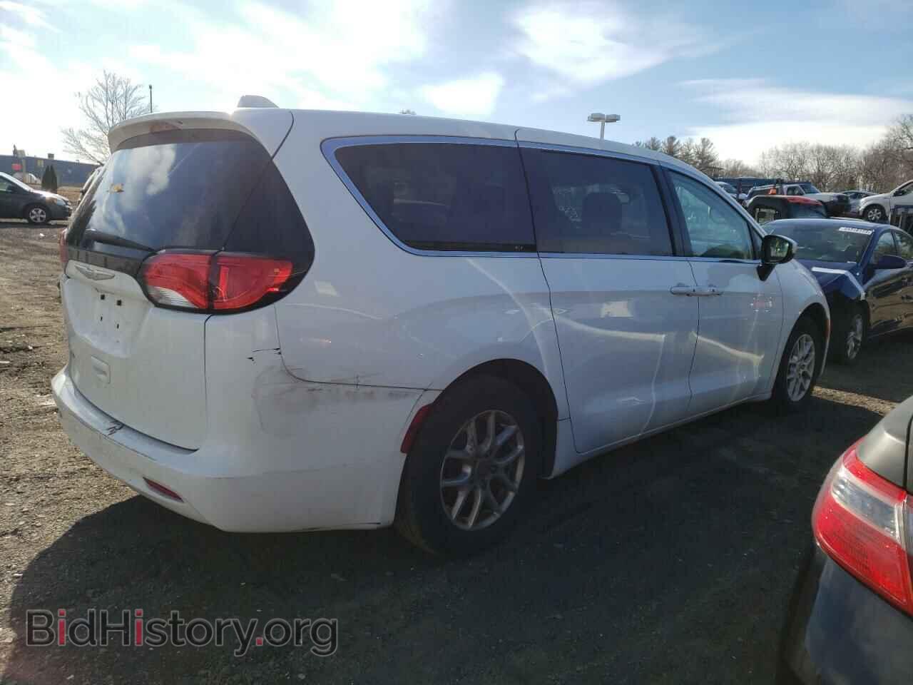 2017 CHRYSLER PACIFICA - VIN: 2C4RC1DG9HR610458 - Фото 3