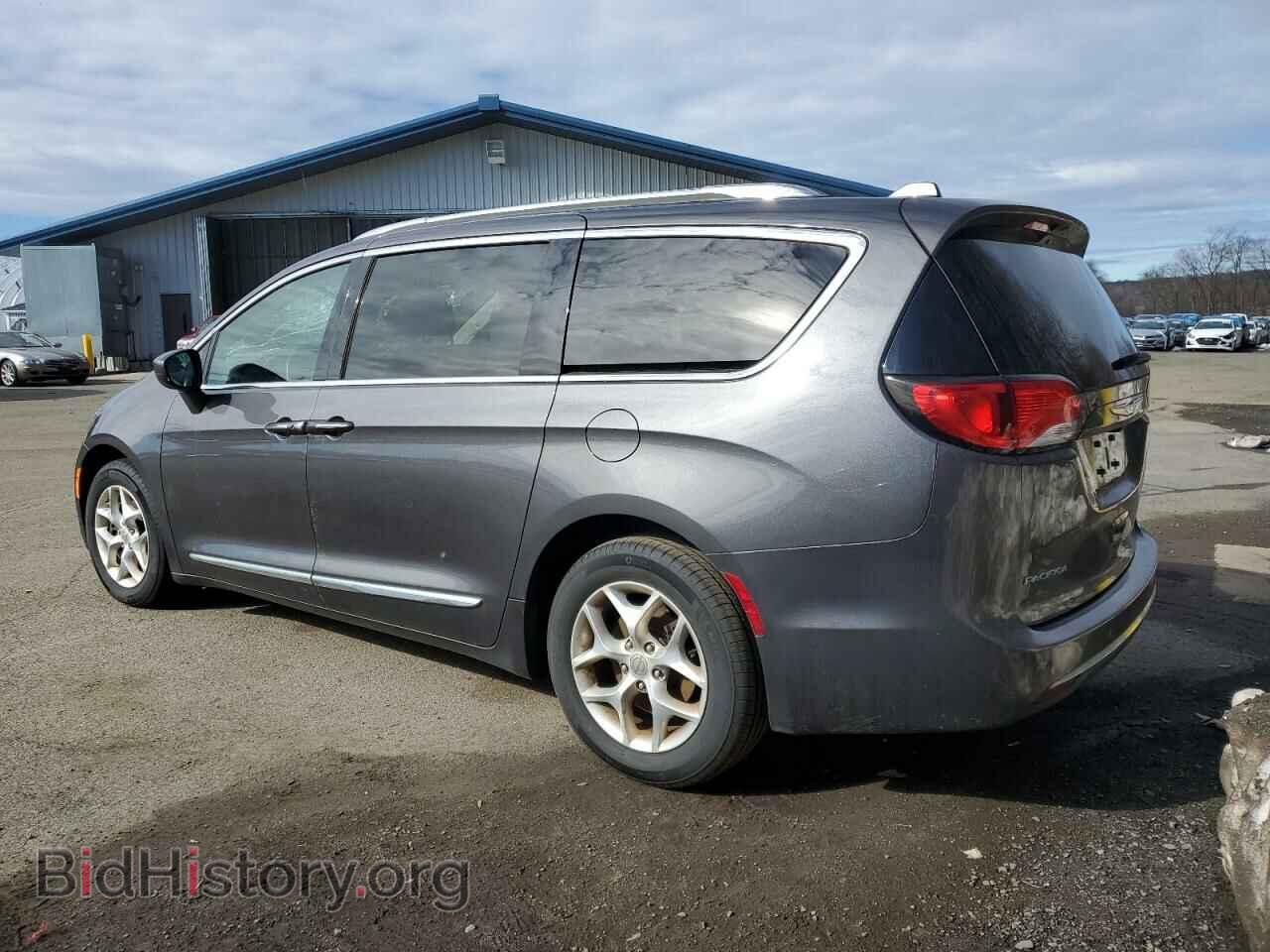 2017 CHRYSLER PACIFICA - VIN: 2C4RC1EGXHR778592 - Photo 2