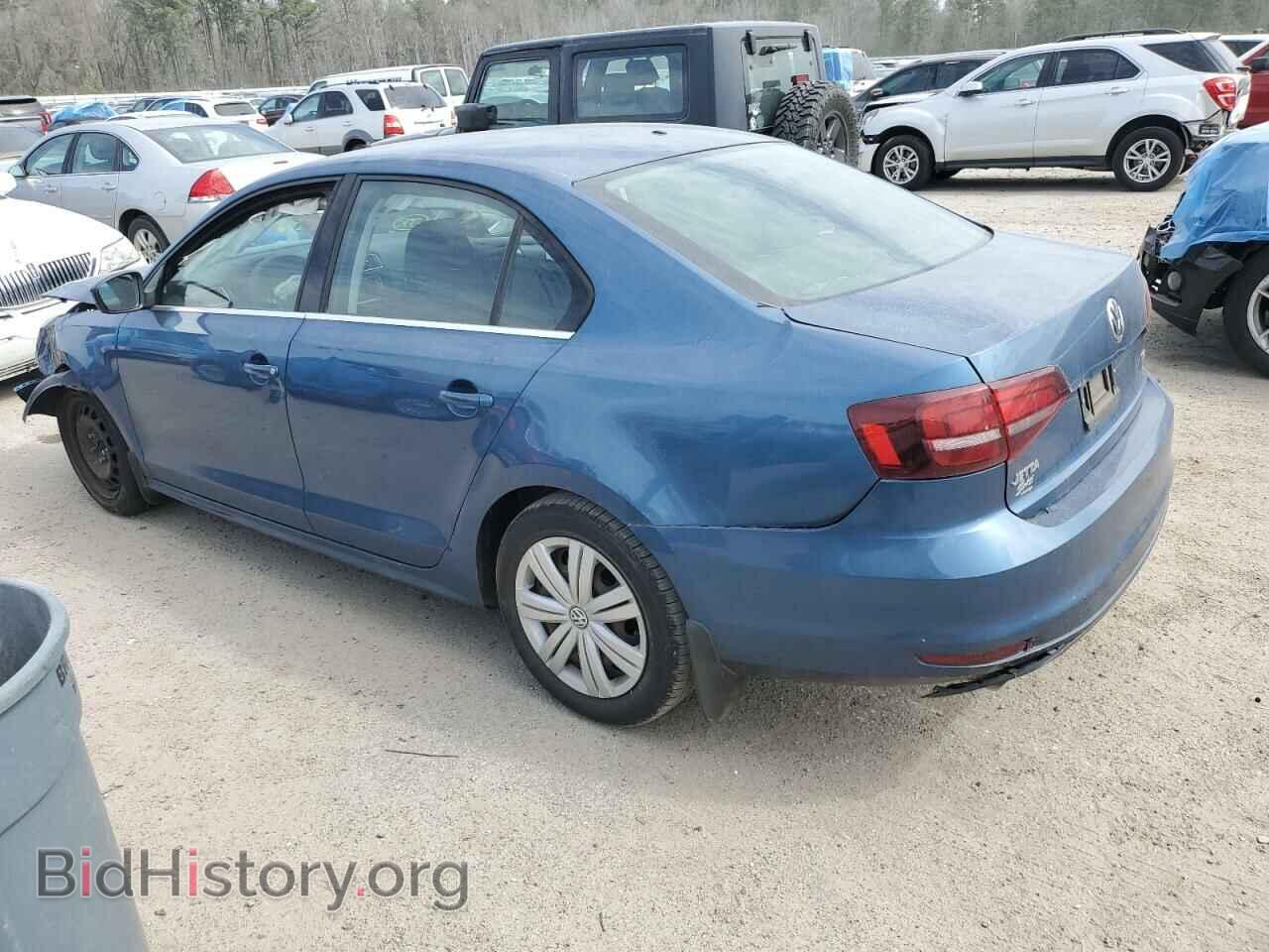 2017 VOLKSWAGEN JETTA - VIN: 3VW2B7AJ4HM411328 - Photo 2