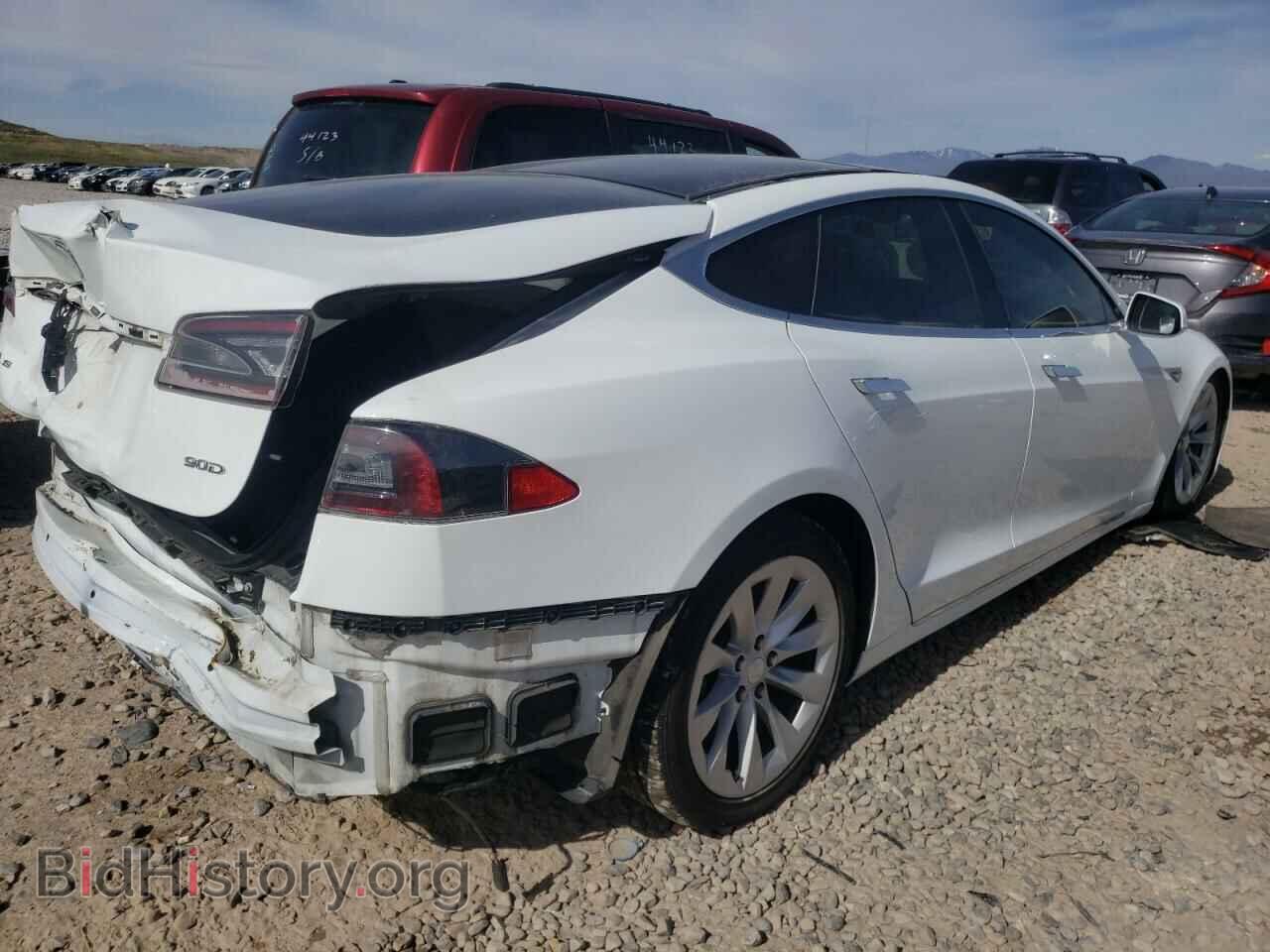 2016 TESLA MODEL S - VIN: 5YJSA1E25GF142989 - Photo 4