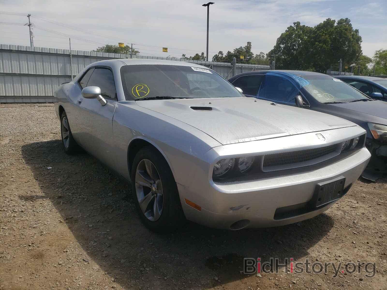 Photo 2B3LJ44V19H546727 - DODGE CHALLENGER 2009