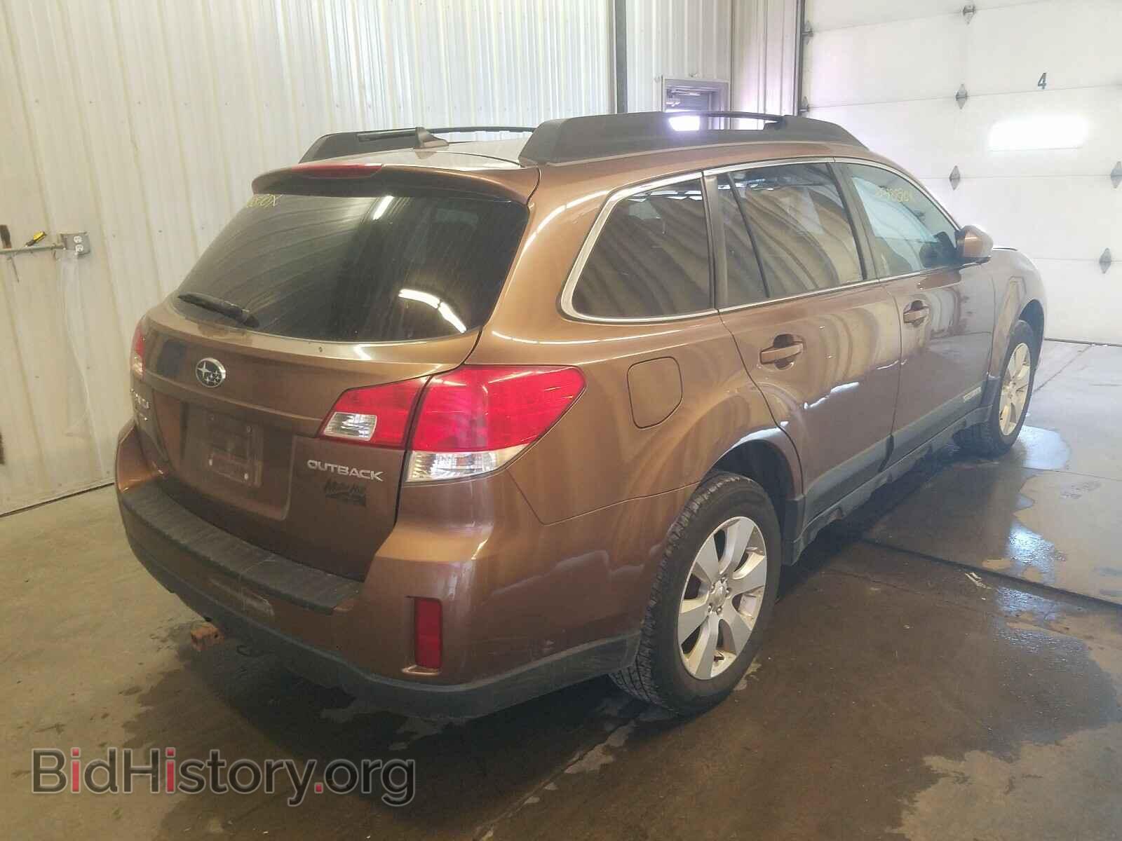 2011 SUBARU OUTBACK - VIN: 4S4BRCKC9B3370965 - Photo 4