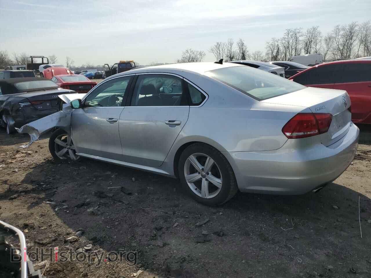 2013 VOLKSWAGEN PASSAT - VIN: 1VWBP7A31DC100129 - Фото 2
