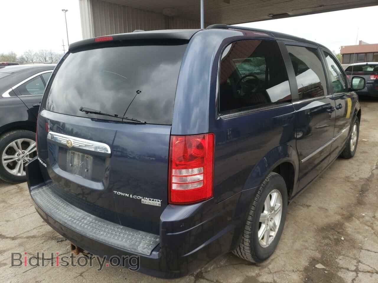 2009 CHRYSLER MINIVAN - VIN: 2A8HR541X9R596576 - Фото 4