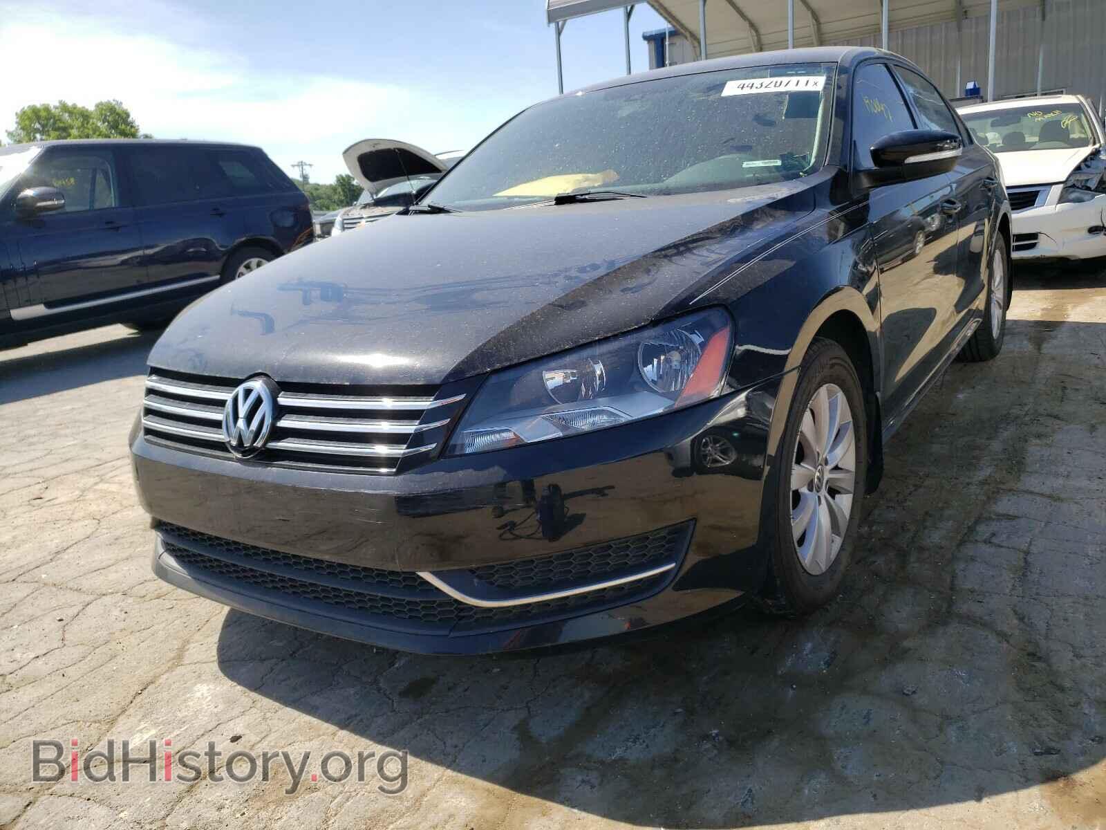 2013 VOLKSWAGEN PASSAT - VIN: 1VWAH7A30DC073840 - Фото 2