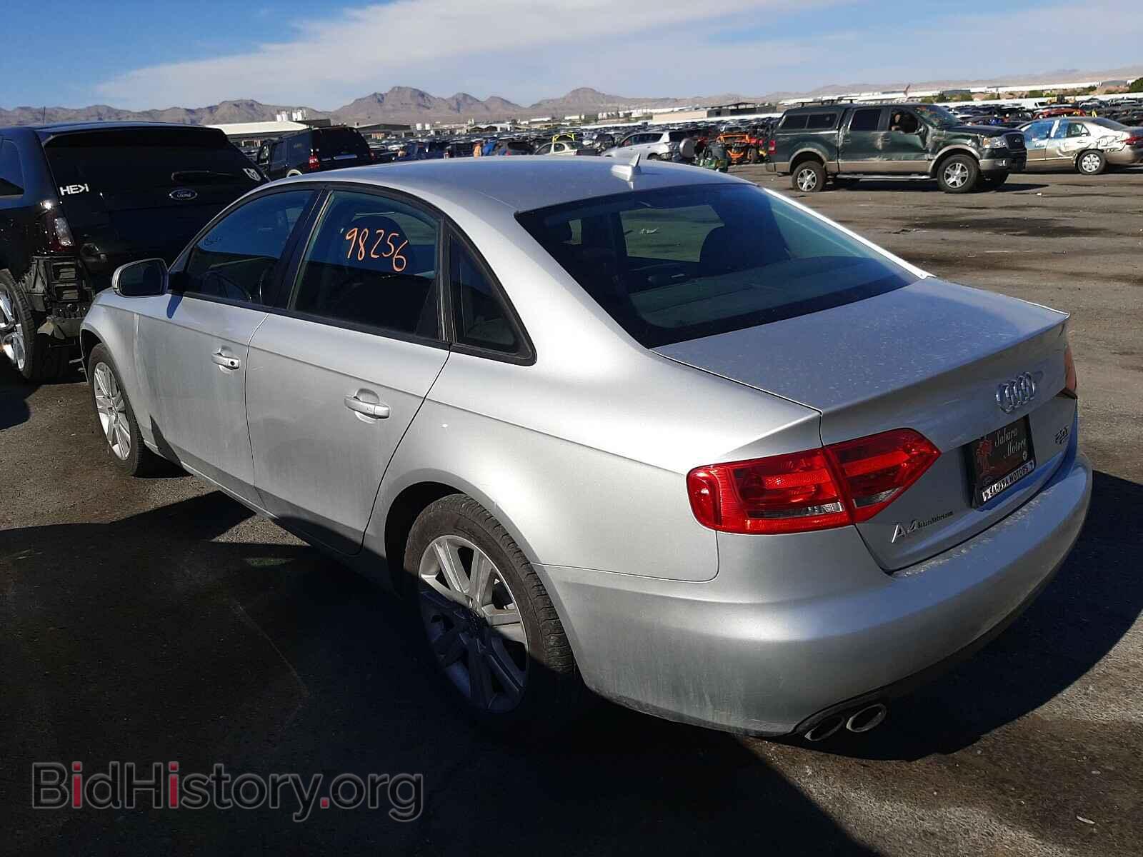 2010 AUDI A4 - VIN: WAUBFAFL1AN055993 - Фото 3