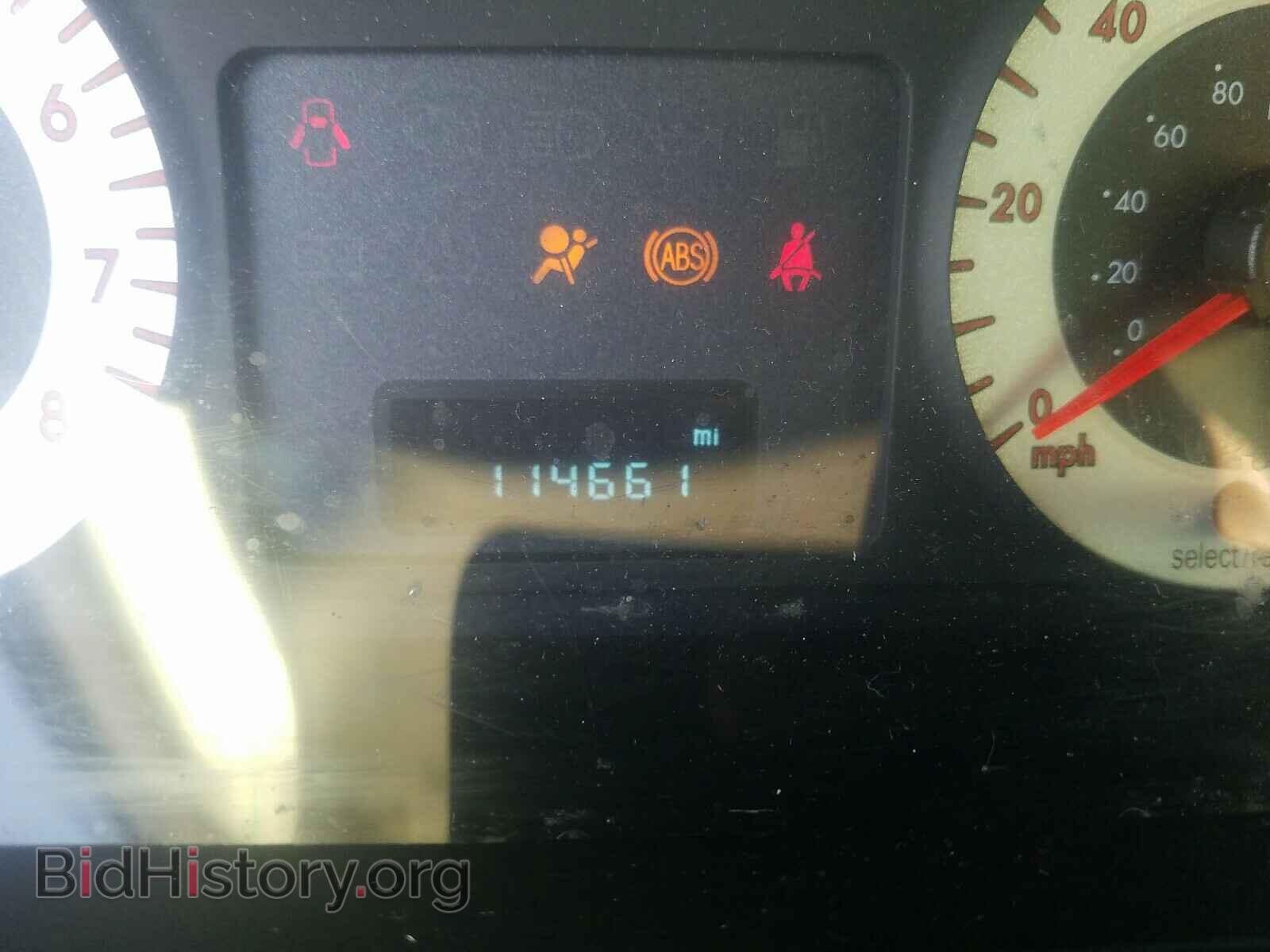 2010 MAZDA TRIBUTE - VIN: 4F2CY0GG5AKM09335 - Фото 8