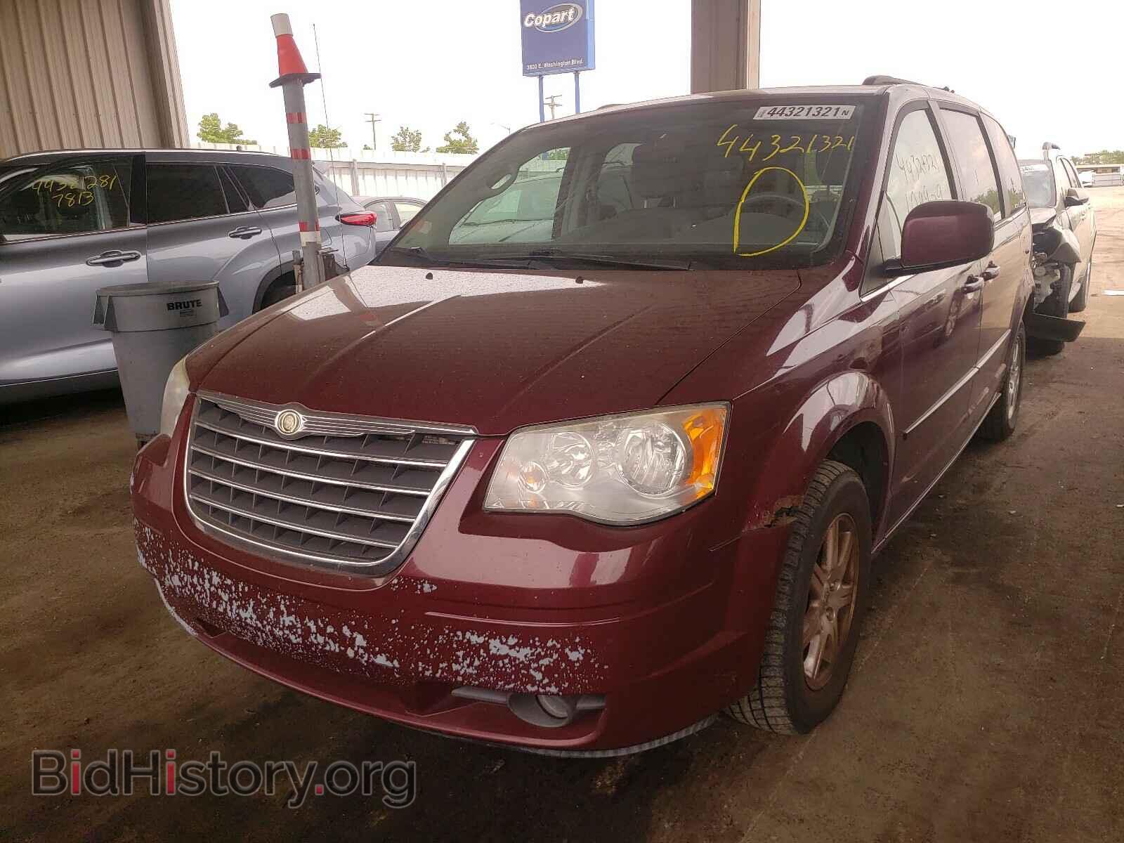 2008 CHRYSLER MINIVAN - VIN: 2A8HR54P98R664336 - Фото 2