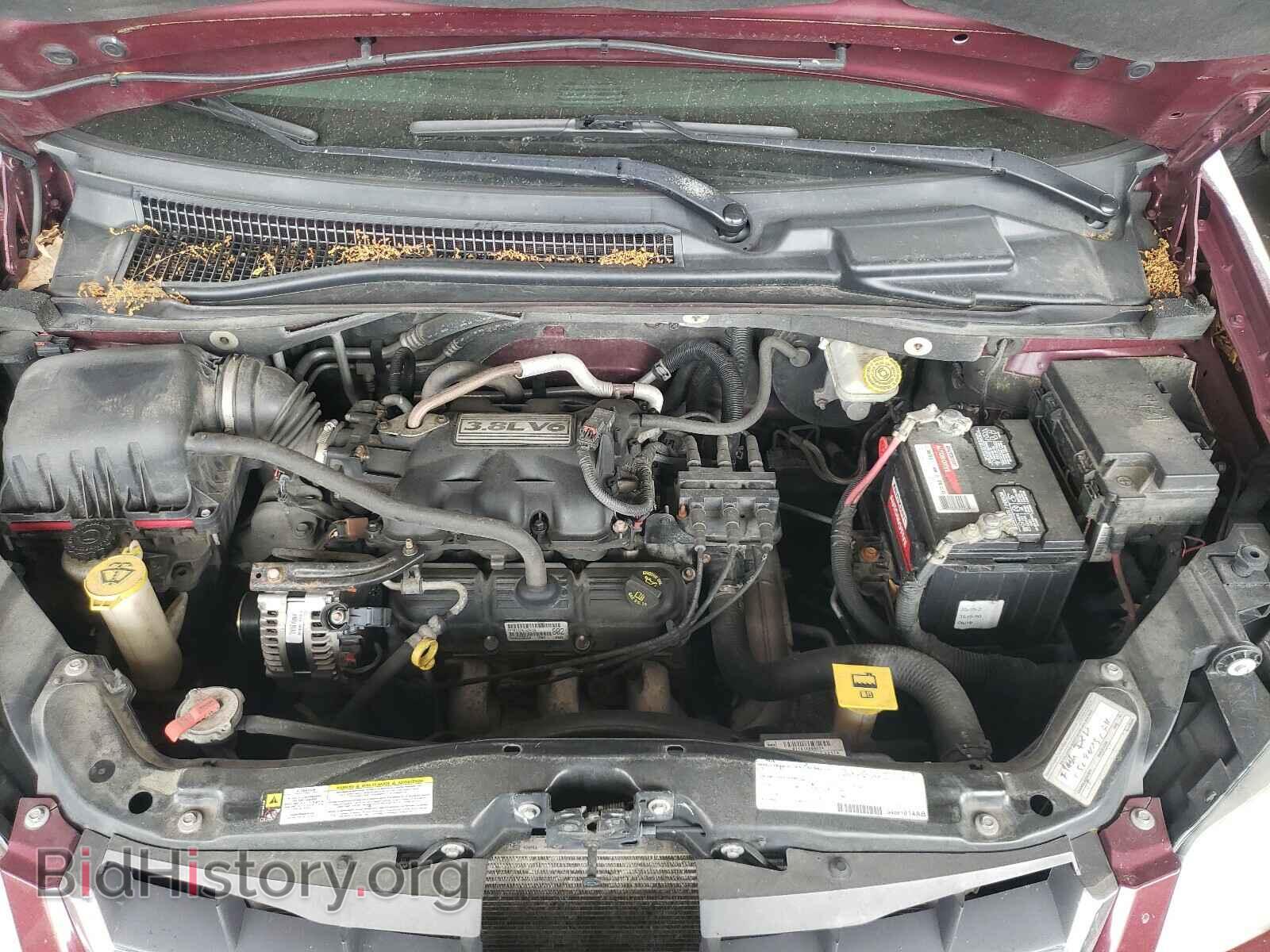 2008 CHRYSLER MINIVAN - VIN: 2A8HR54P98R664336 - Фото 7