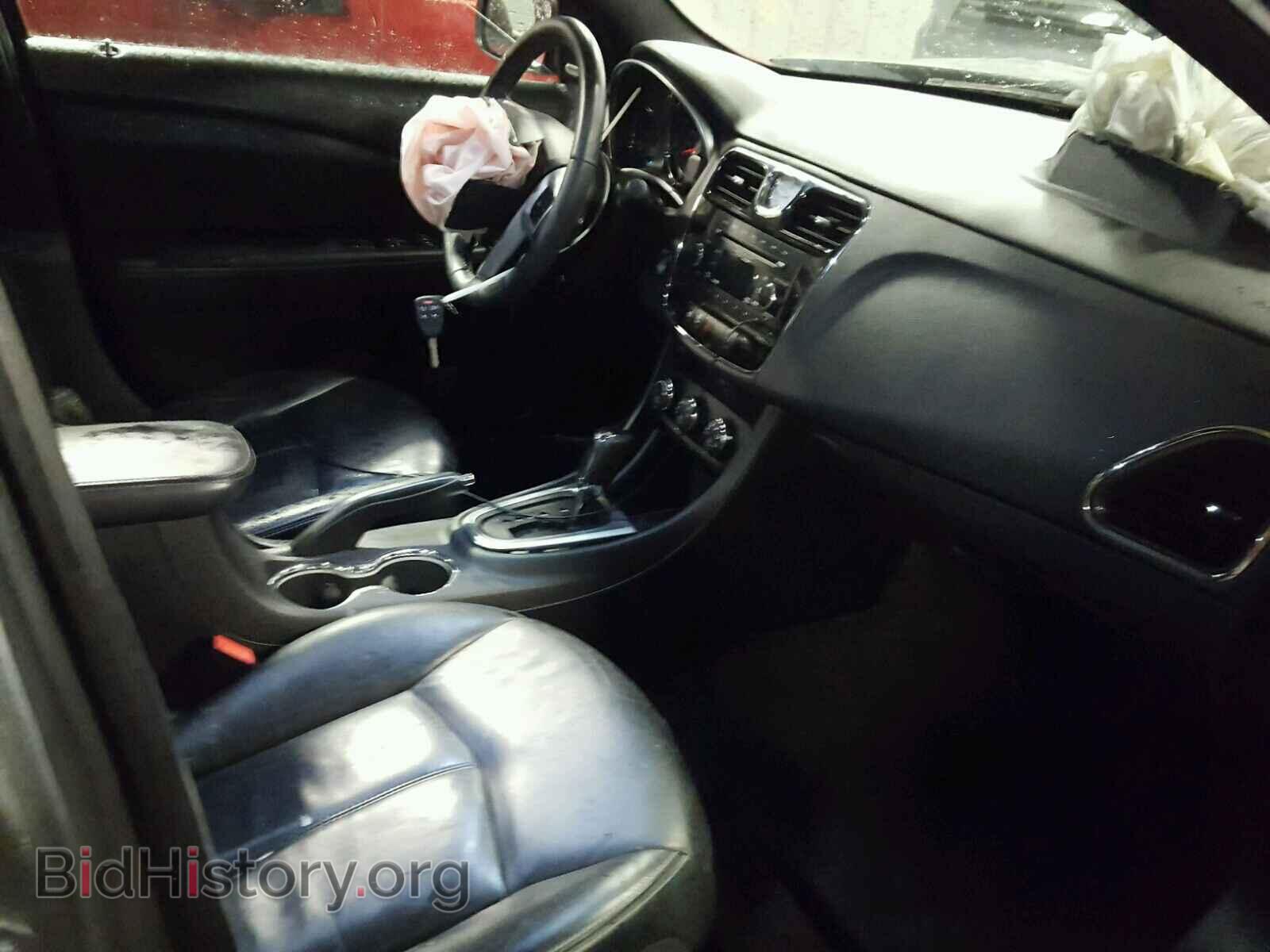 2013 CHRYSLER 200 - VIN: 1C3CCBCG3DN543218 - Фото 5