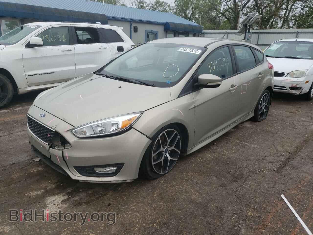 2016 FORD FOCUS - VIN: 1FADP3K2XGL209421 - Фото 2