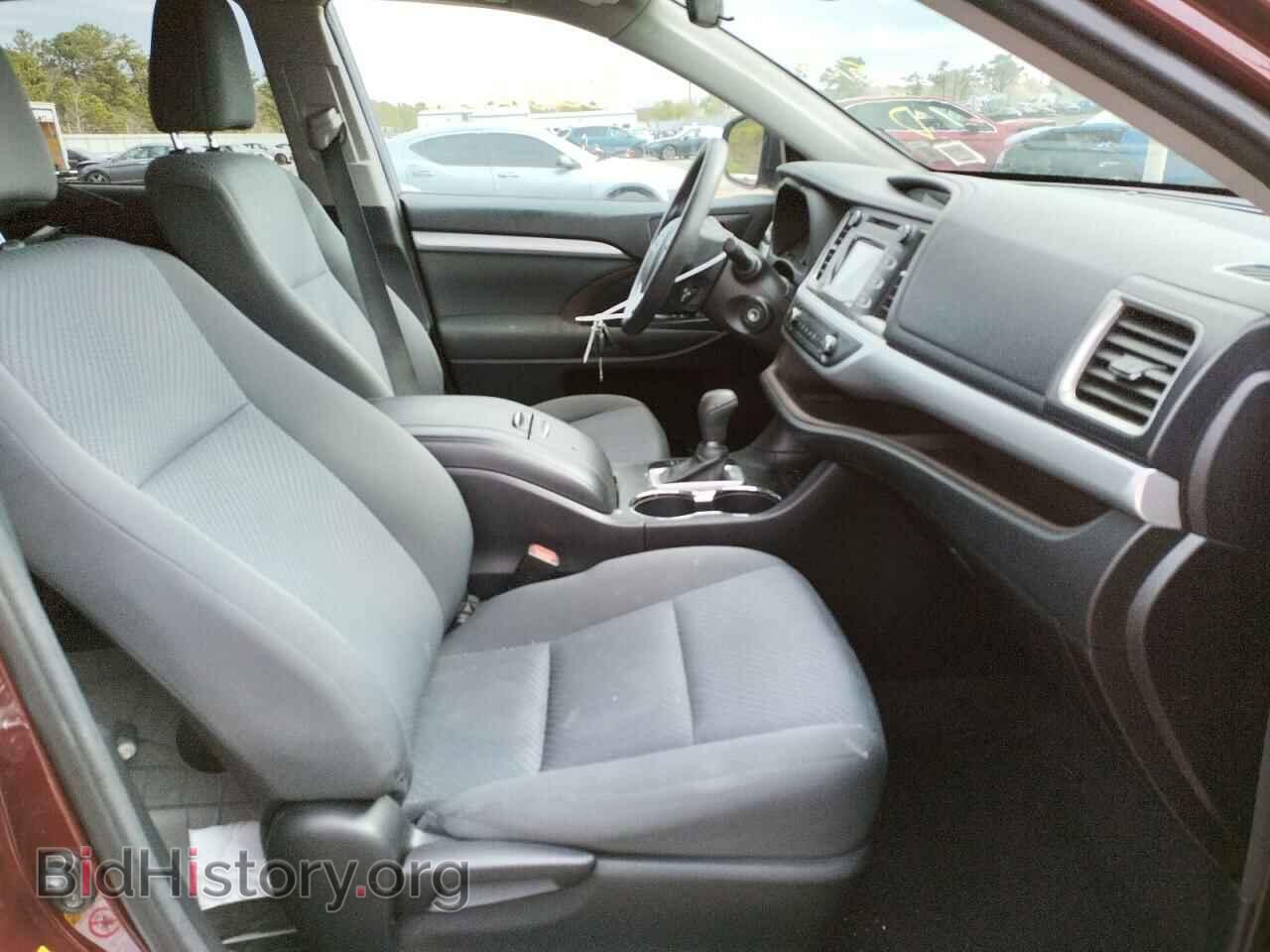 2017 TOYOTA HIGHLANDER - VIN: 5TDBZRFH3HS357567 - Фото 5