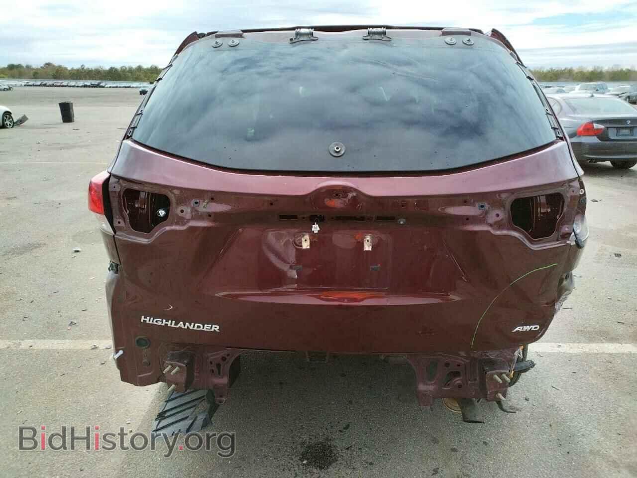 2017 TOYOTA HIGHLANDER - VIN: 5TDBZRFH3HS357567 - Фото 9