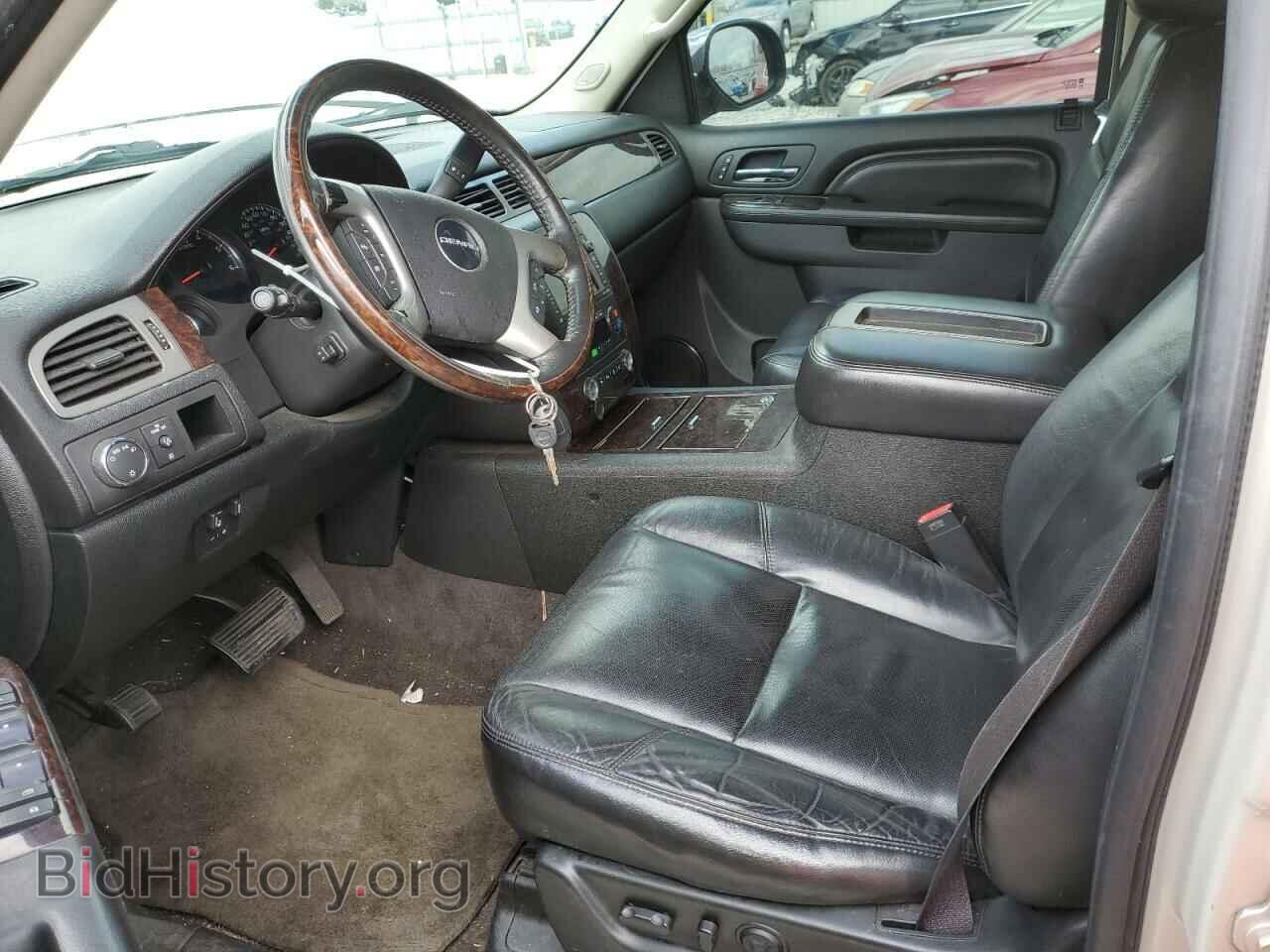 2011 GMC YUKON - VIN: 1GKS2EEF1BR222000 - Фото 7