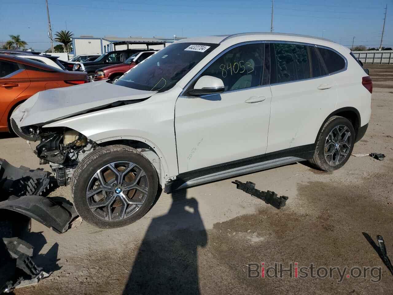 Фотография WBXJG9C05L5R51126 - BMW X1 2020