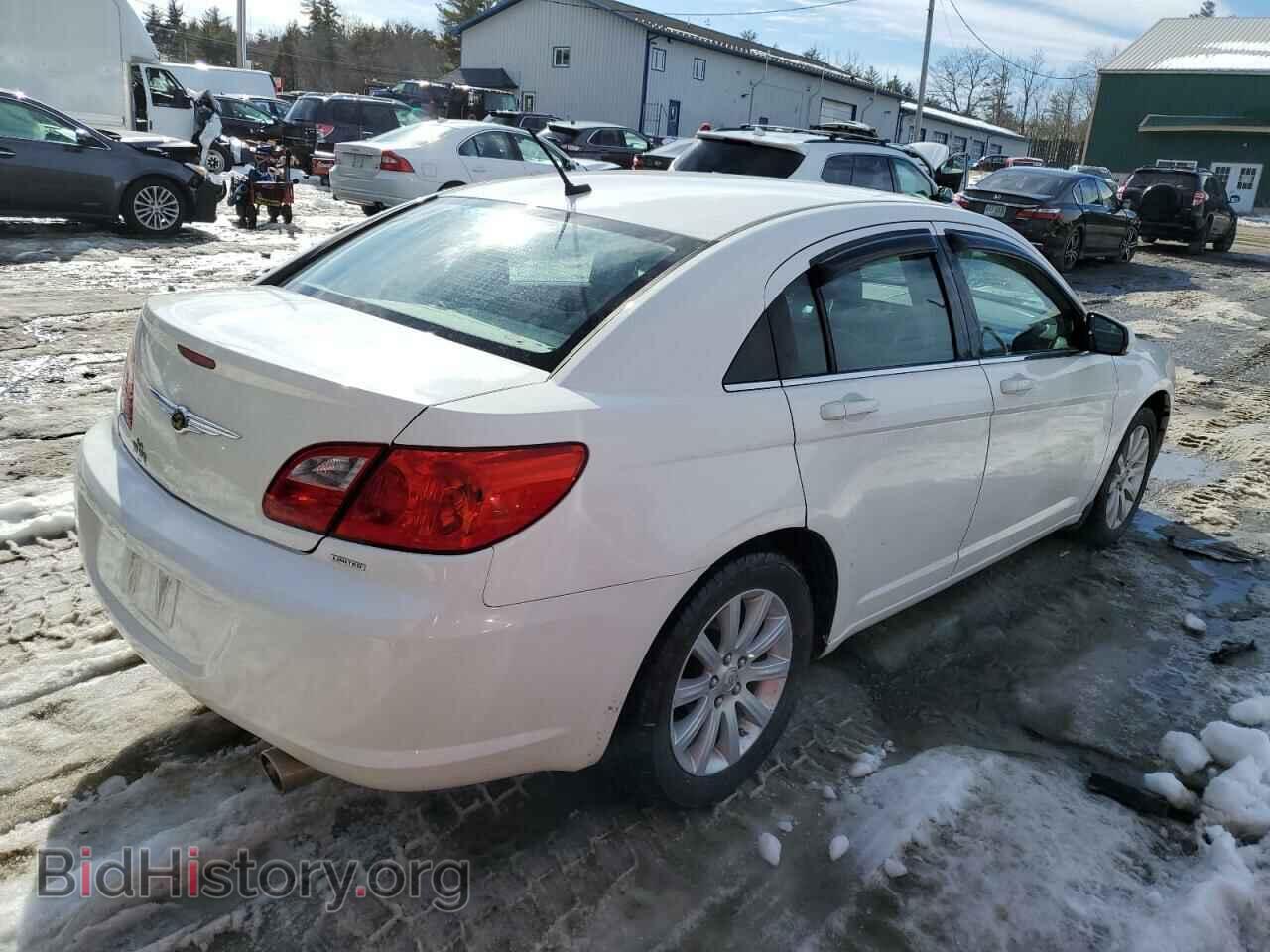 2010 CHRYSLER SEBRING - VIN: 1C3CC5FB0AN219401 - Фото 3