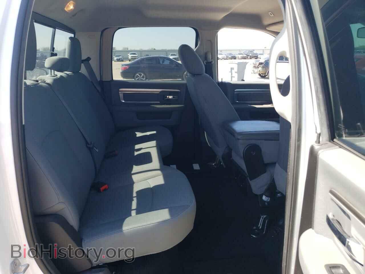 2019 RAM 1500 - VIN: 1C6RR6TT9KS608734 - Фото 10